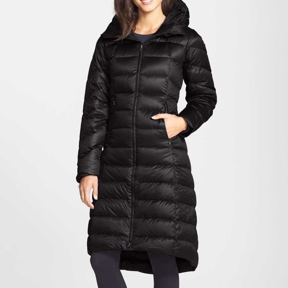 COPY - Women's Patagonia Downtown Loft Parka Black size Medium, excellent condi…